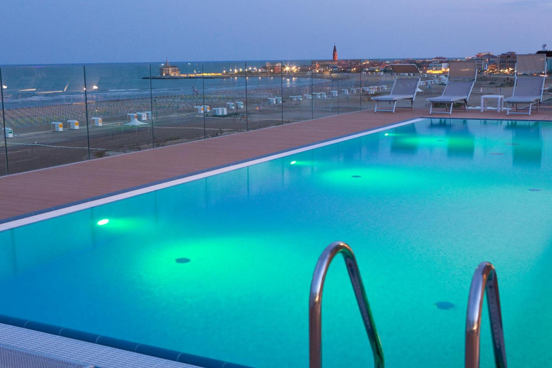 Hotel Monaco 카오를레 외부 사진